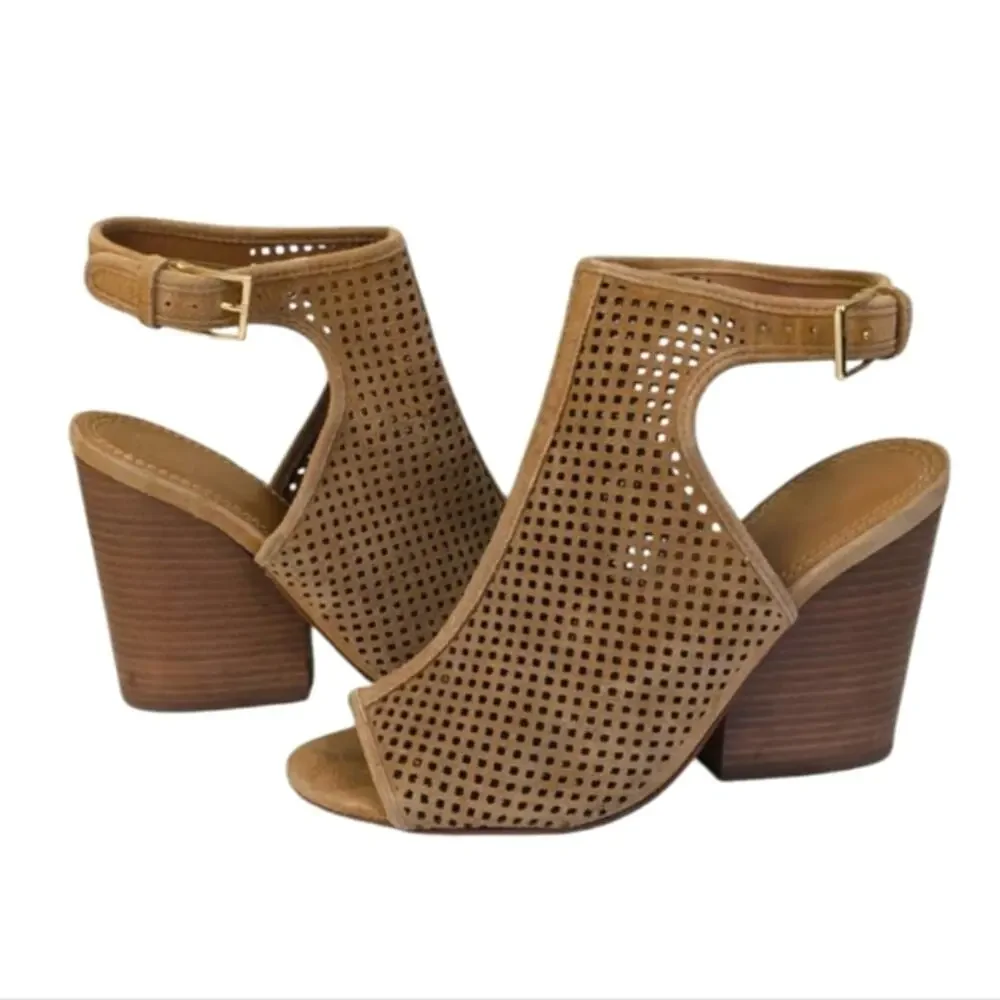 Tory Burch Jesse Block Heel Booties GUC $368 Size 8M    S3370